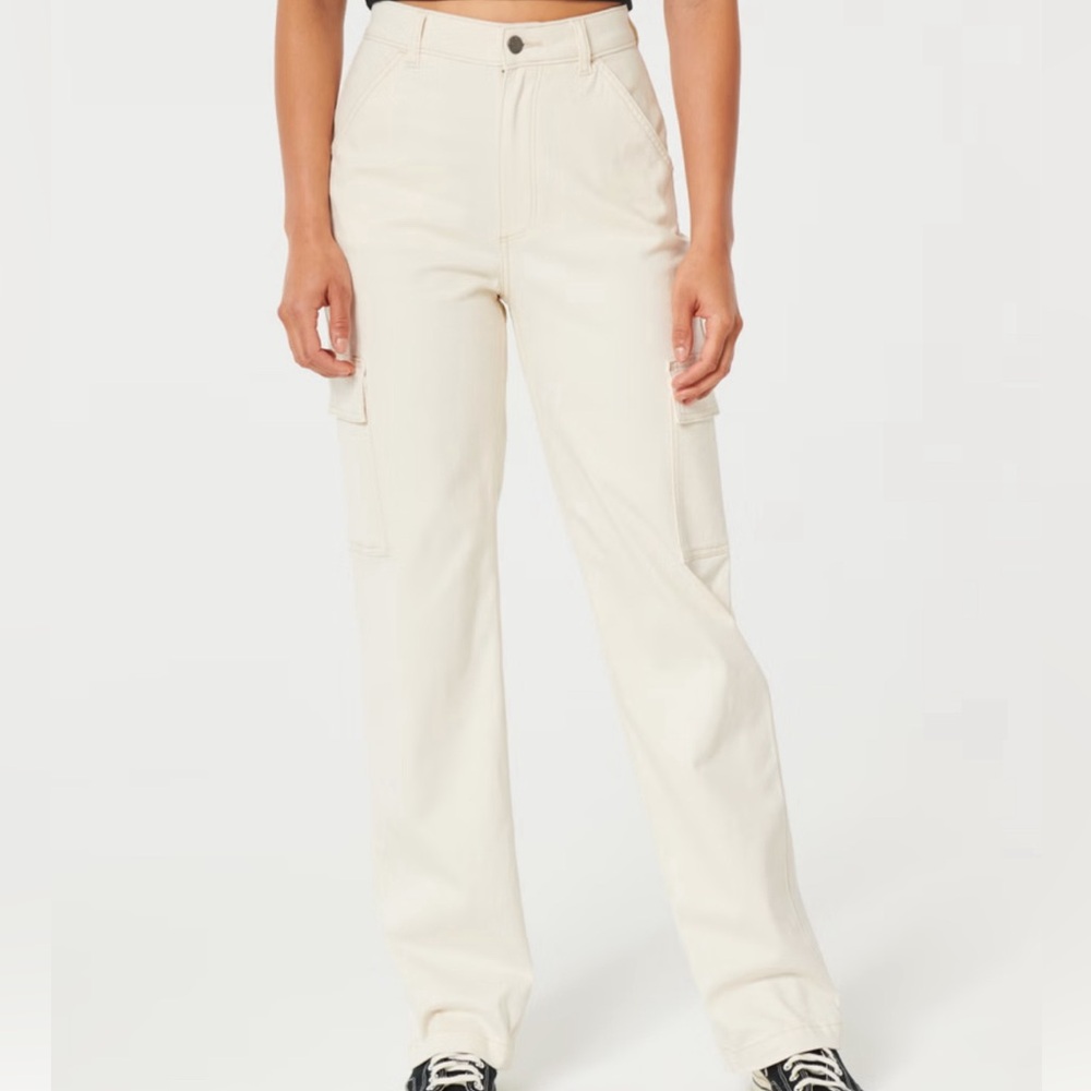 Hollister Women’s Ultra High Rise Dad Pant